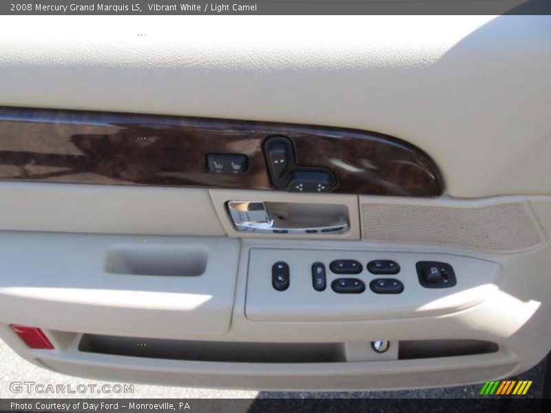 Vibrant White / Light Camel 2008 Mercury Grand Marquis LS