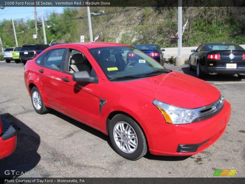 Vermillion Red / Medium Stone 2008 Ford Focus SE Sedan