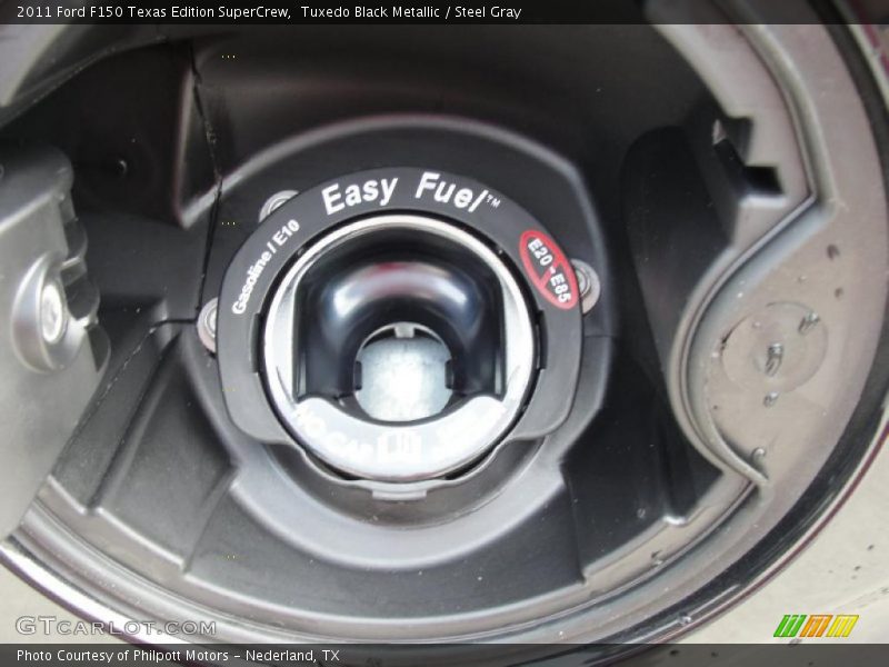 Tuxedo Black Metallic / Steel Gray 2011 Ford F150 Texas Edition SuperCrew