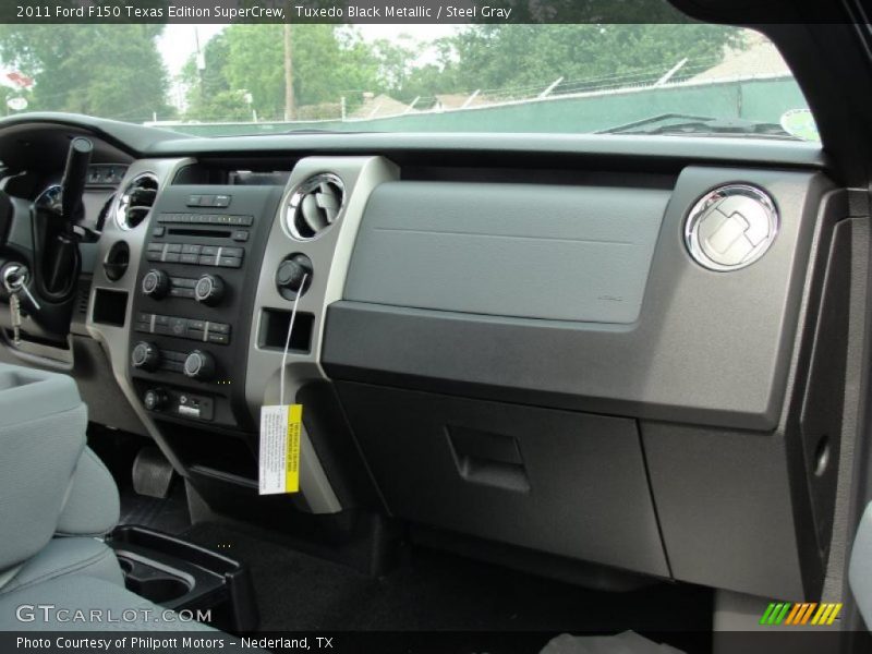 Tuxedo Black Metallic / Steel Gray 2011 Ford F150 Texas Edition SuperCrew