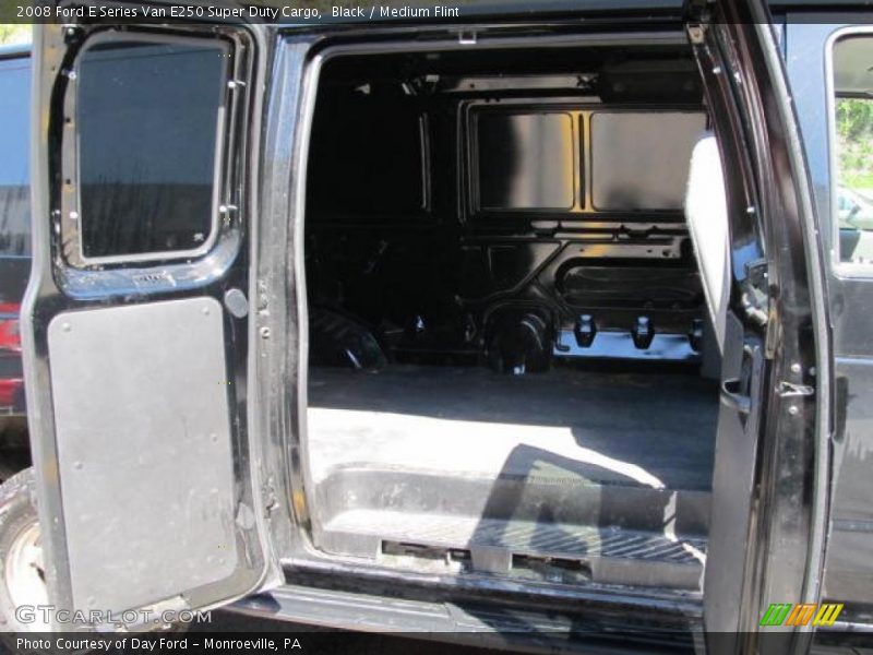 Black / Medium Flint 2008 Ford E Series Van E250 Super Duty Cargo