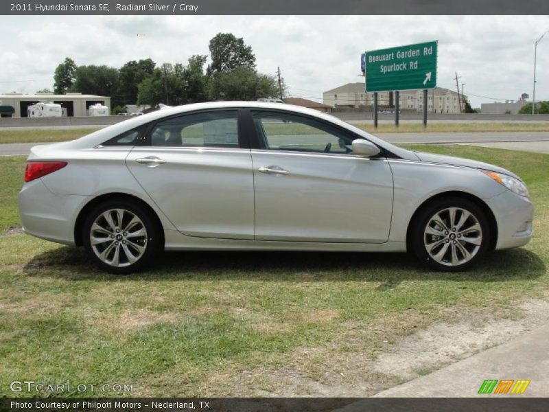 Radiant Silver / Gray 2011 Hyundai Sonata SE