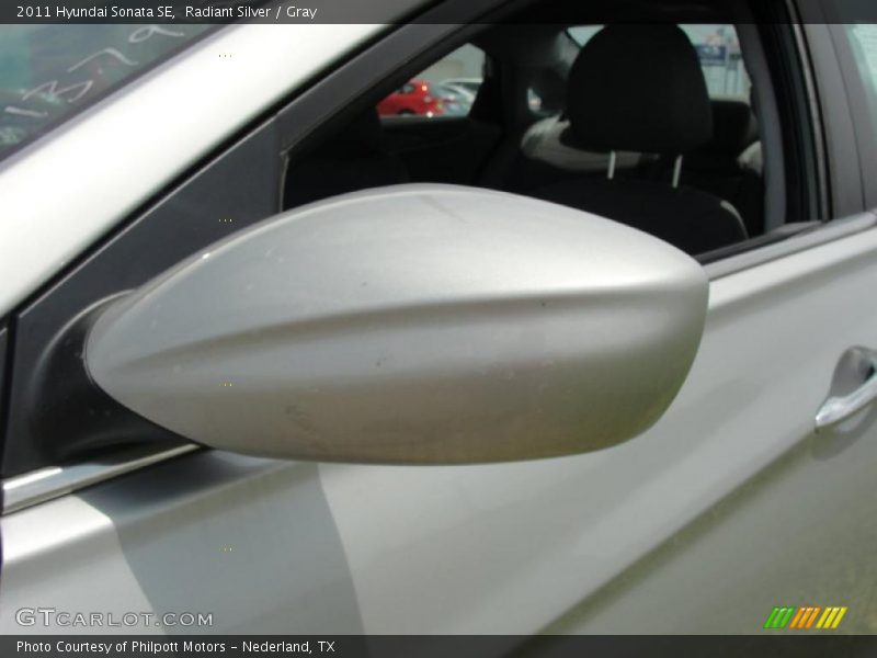 Radiant Silver / Gray 2011 Hyundai Sonata SE