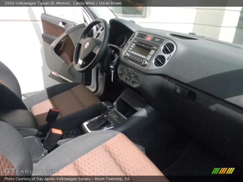Candy White / Urban Brown 2009 Volkswagen Tiguan SE 4Motion