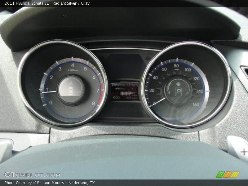 Radiant Silver / Gray 2011 Hyundai Sonata SE