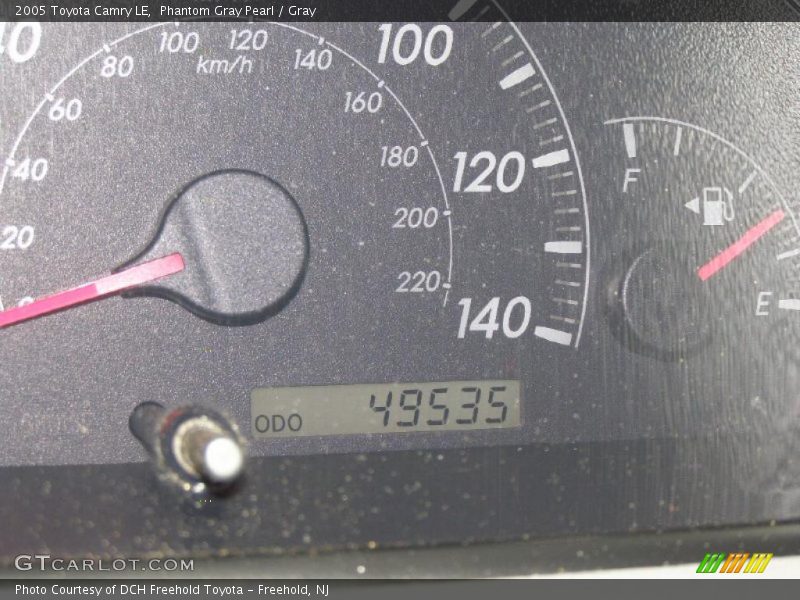 Phantom Gray Pearl / Gray 2005 Toyota Camry LE
