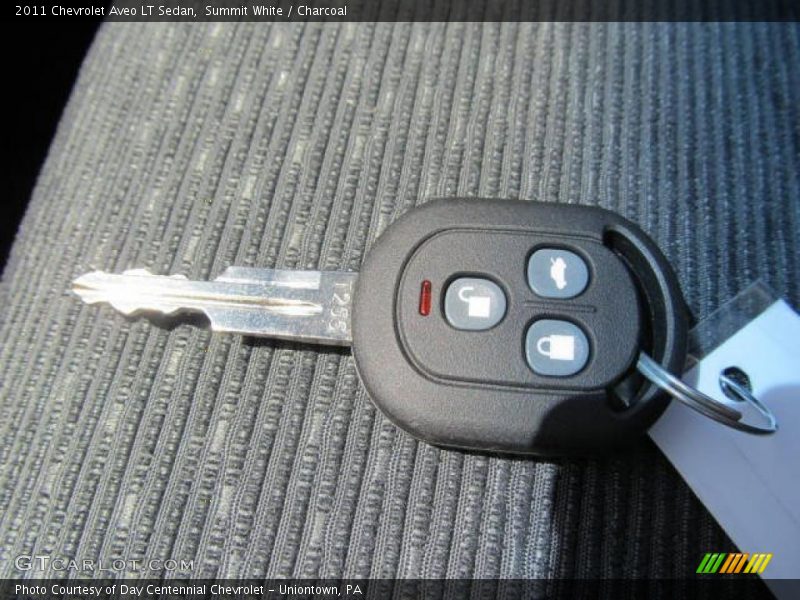 Summit White / Charcoal 2011 Chevrolet Aveo LT Sedan