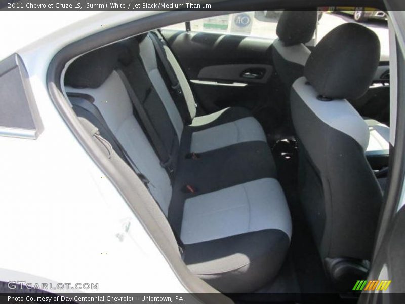 Summit White / Jet Black/Medium Titanium 2011 Chevrolet Cruze LS