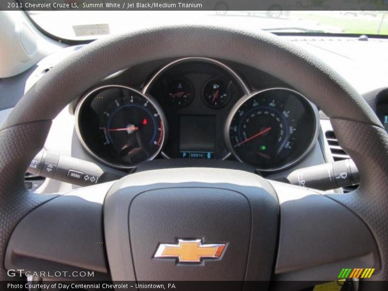 Summit White / Jet Black/Medium Titanium 2011 Chevrolet Cruze LS