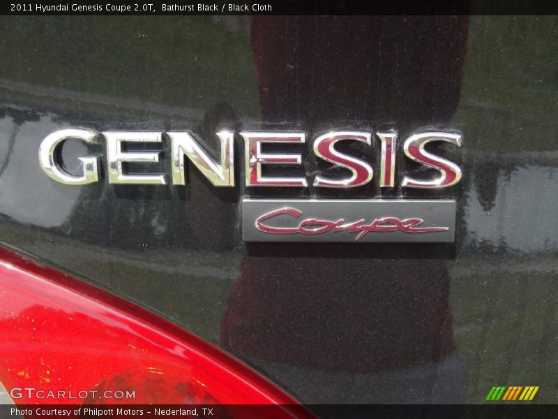  2011 Genesis Coupe 2.0T Logo