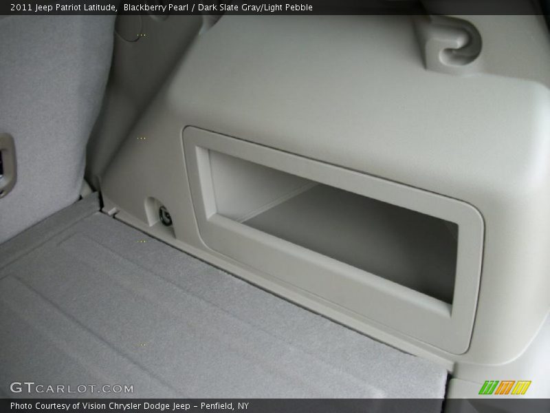 Blackberry Pearl / Dark Slate Gray/Light Pebble 2011 Jeep Patriot Latitude