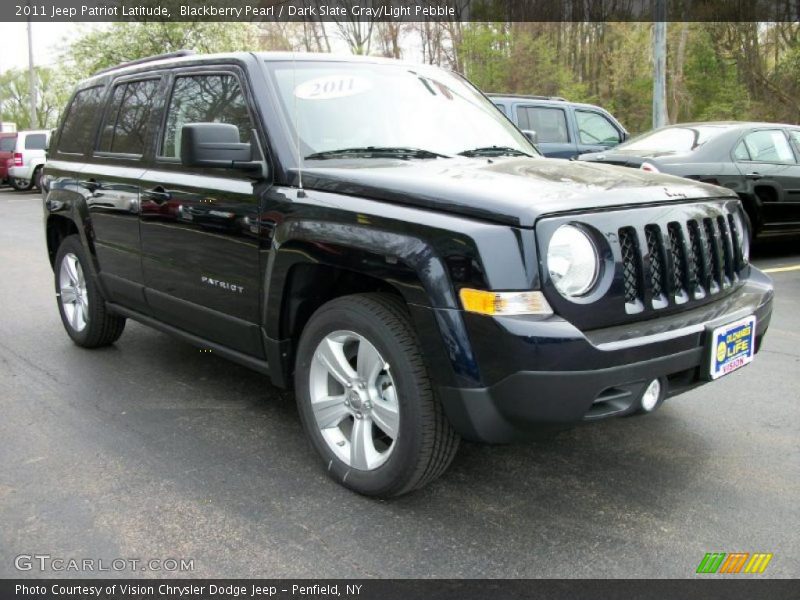 Blackberry Pearl / Dark Slate Gray/Light Pebble 2011 Jeep Patriot Latitude