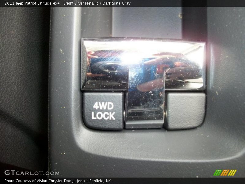 Bright Silver Metallic / Dark Slate Gray 2011 Jeep Patriot Latitude 4x4