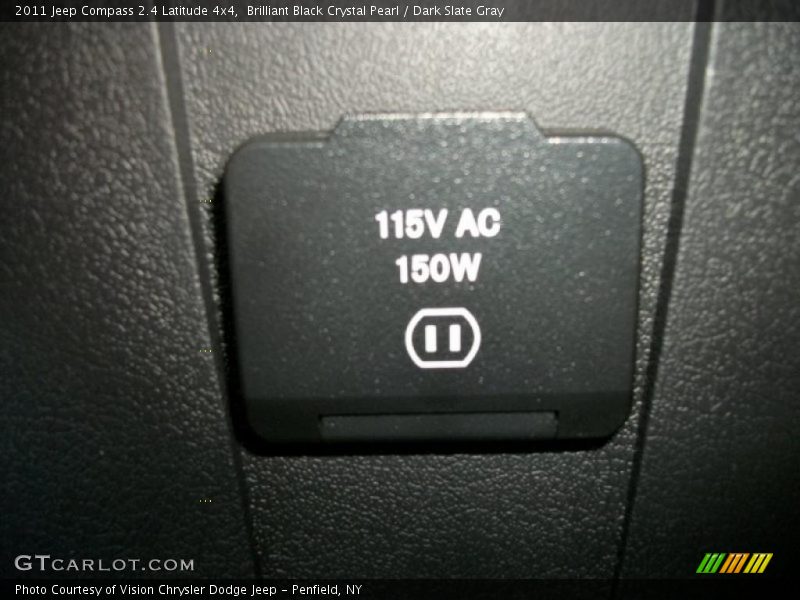 Brilliant Black Crystal Pearl / Dark Slate Gray 2011 Jeep Compass 2.4 Latitude 4x4