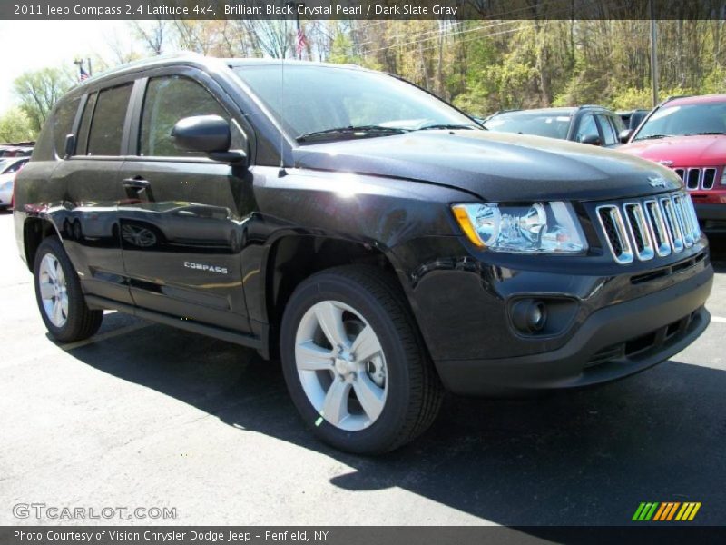 Brilliant Black Crystal Pearl / Dark Slate Gray 2011 Jeep Compass 2.4 Latitude 4x4