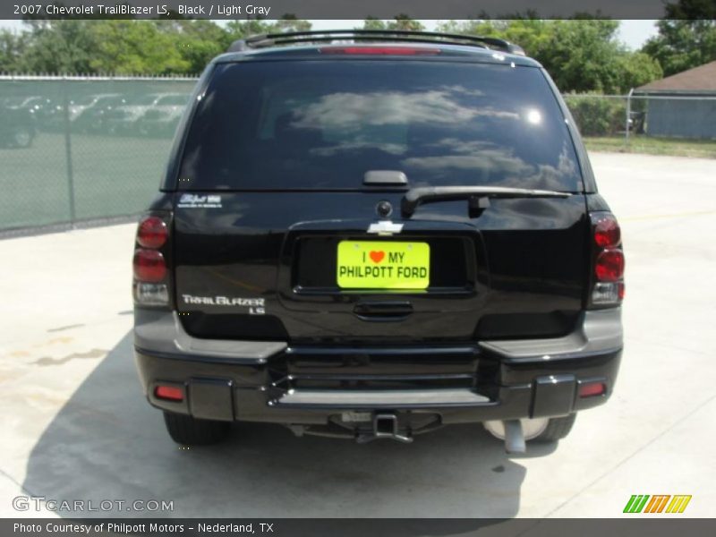 Black / Light Gray 2007 Chevrolet TrailBlazer LS