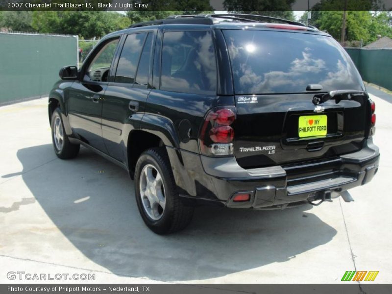 Black / Light Gray 2007 Chevrolet TrailBlazer LS