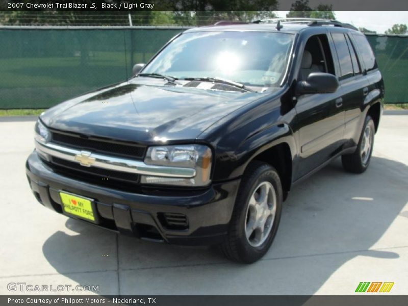 Black / Light Gray 2007 Chevrolet TrailBlazer LS