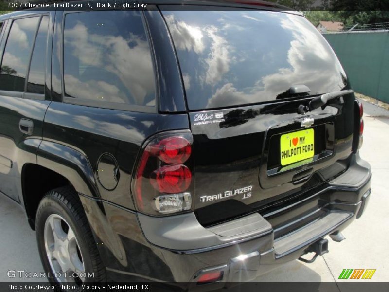 Black / Light Gray 2007 Chevrolet TrailBlazer LS