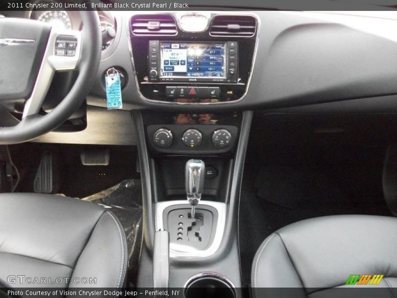 Brilliant Black Crystal Pearl / Black 2011 Chrysler 200 Limited