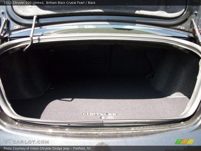 Brilliant Black Crystal Pearl / Black 2011 Chrysler 200 Limited