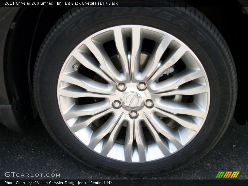 Brilliant Black Crystal Pearl / Black 2011 Chrysler 200 Limited