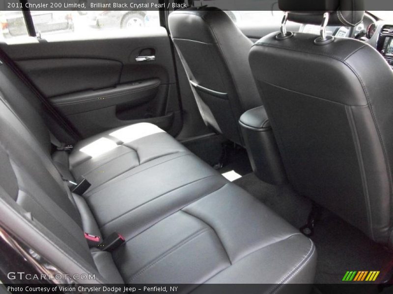 Brilliant Black Crystal Pearl / Black 2011 Chrysler 200 Limited