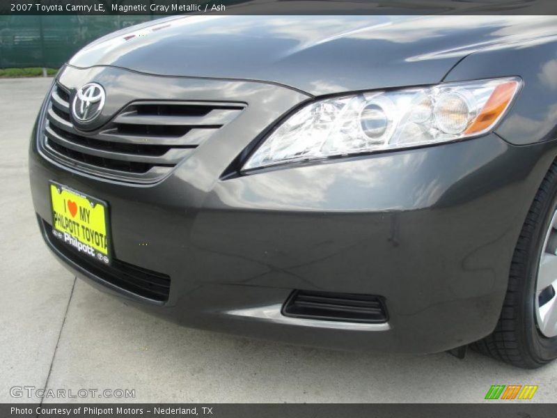 Magnetic Gray Metallic / Ash 2007 Toyota Camry LE