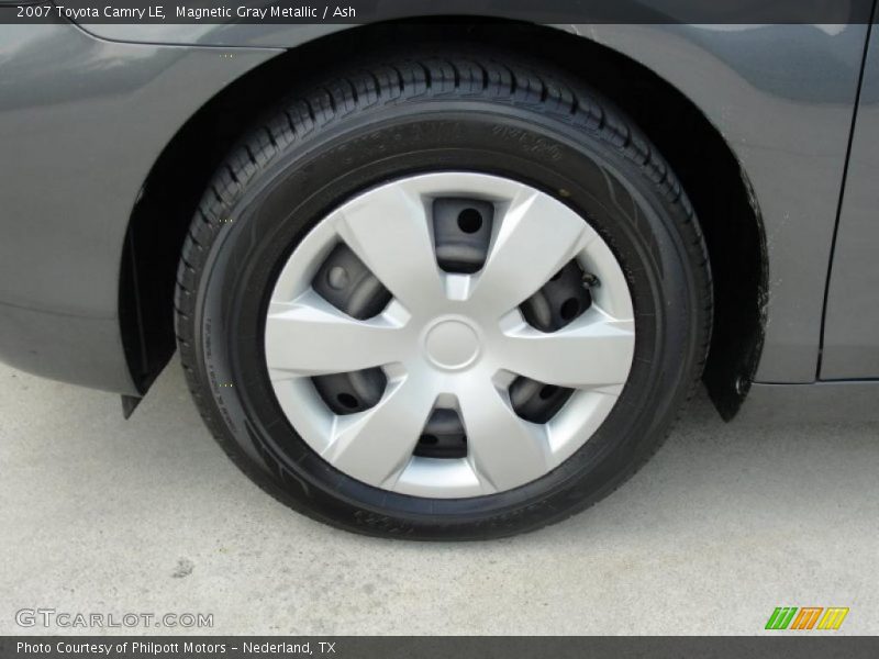 Magnetic Gray Metallic / Ash 2007 Toyota Camry LE