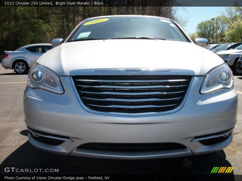Bright Silver Metallic / Black 2011 Chrysler 200 Limited