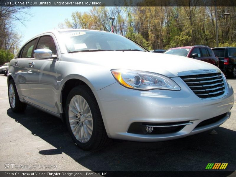 Bright Silver Metallic / Black 2011 Chrysler 200 Limited