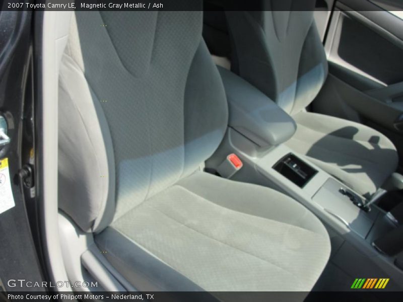 Magnetic Gray Metallic / Ash 2007 Toyota Camry LE