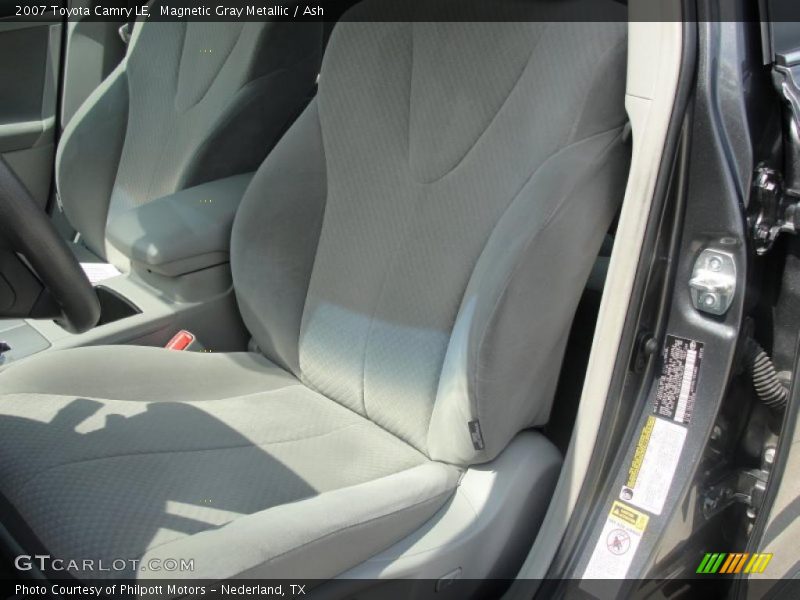 Magnetic Gray Metallic / Ash 2007 Toyota Camry LE