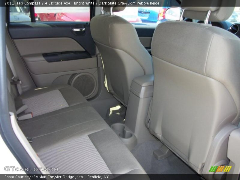 Bright White / Dark Slate Gray/Light Pebble Beige 2011 Jeep Compass 2.4 Latitude 4x4