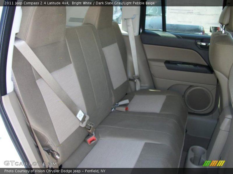 Bright White / Dark Slate Gray/Light Pebble Beige 2011 Jeep Compass 2.4 Latitude 4x4