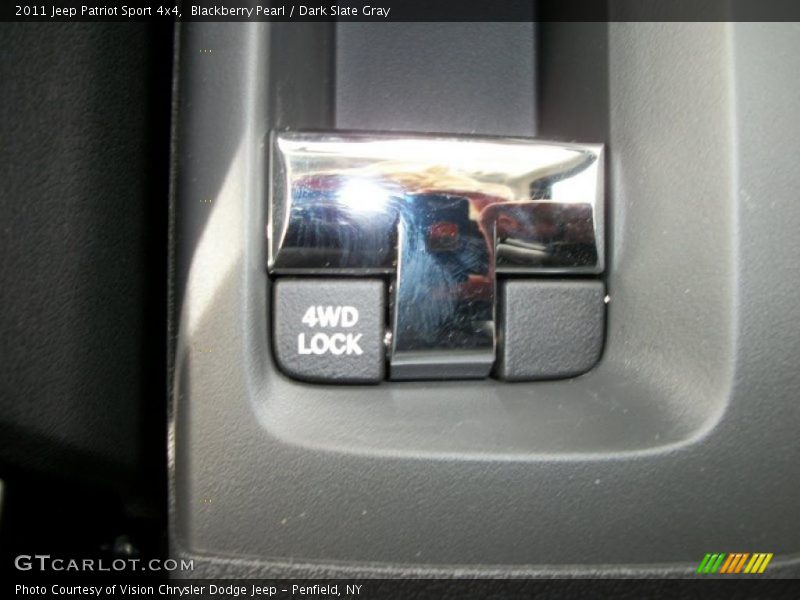 Blackberry Pearl / Dark Slate Gray 2011 Jeep Patriot Sport 4x4
