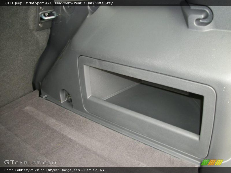 Blackberry Pearl / Dark Slate Gray 2011 Jeep Patriot Sport 4x4