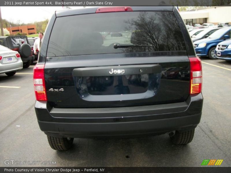 Blackberry Pearl / Dark Slate Gray 2011 Jeep Patriot Sport 4x4