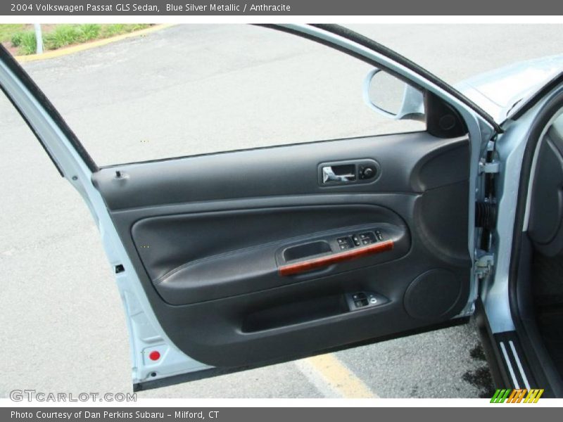 Blue Silver Metallic / Anthracite 2004 Volkswagen Passat GLS Sedan
