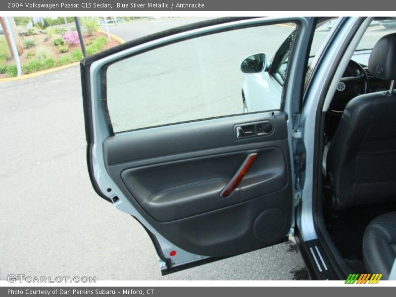 Blue Silver Metallic / Anthracite 2004 Volkswagen Passat GLS Sedan