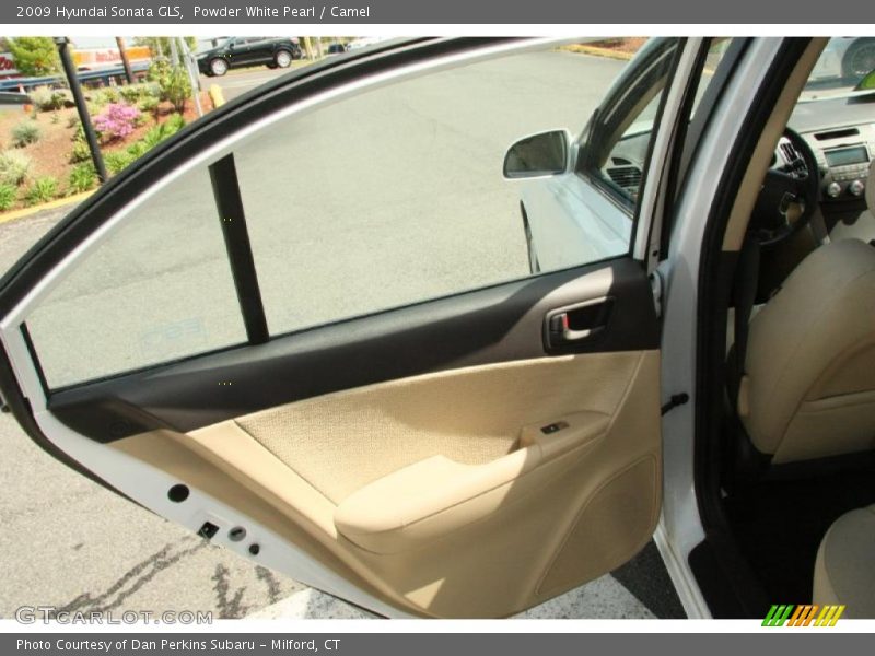 Powder White Pearl / Camel 2009 Hyundai Sonata GLS