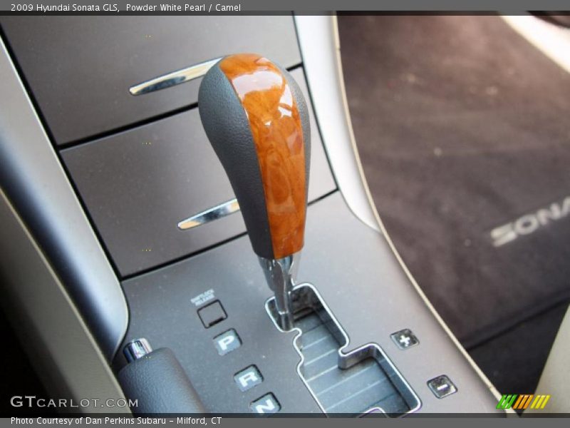 Powder White Pearl / Camel 2009 Hyundai Sonata GLS