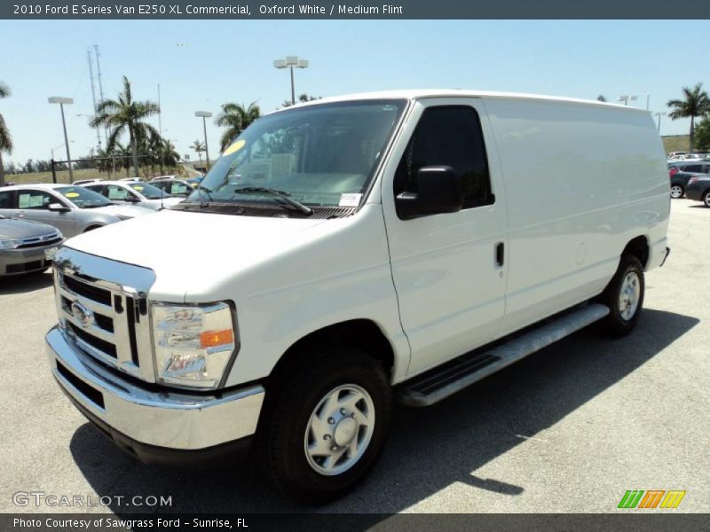 Oxford White / Medium Flint 2010 Ford E Series Van E250 XL Commericial