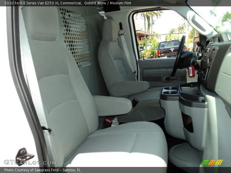 Oxford White / Medium Flint 2010 Ford E Series Van E250 XL Commericial