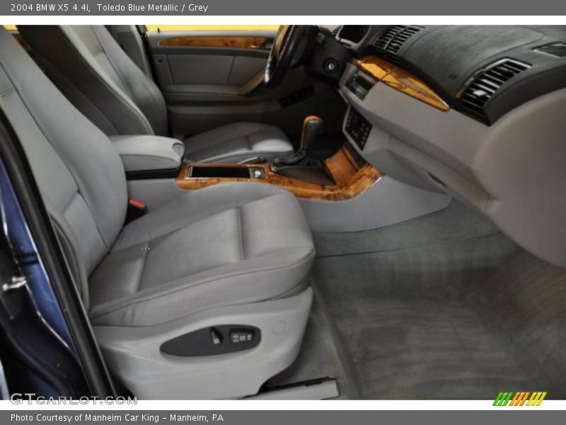 Toledo Blue Metallic / Grey 2004 BMW X5 4.4i