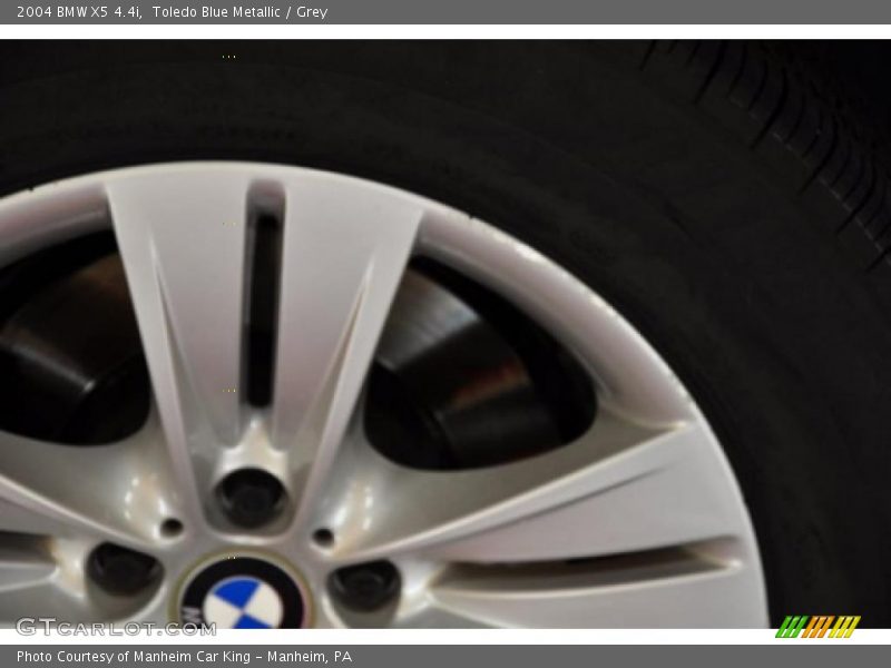 Toledo Blue Metallic / Grey 2004 BMW X5 4.4i