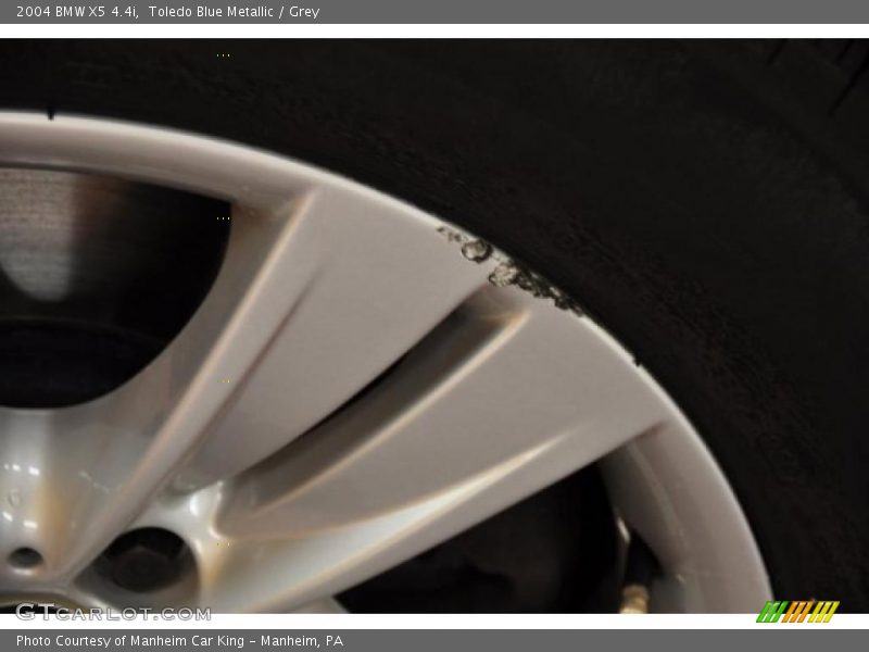 Toledo Blue Metallic / Grey 2004 BMW X5 4.4i