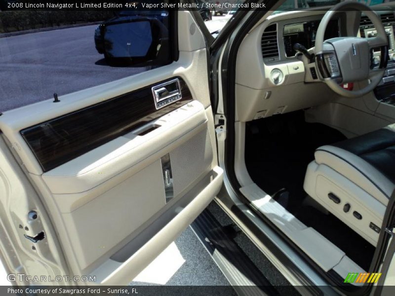  2008 Navigator L Limited Edition 4x4 Stone/Charcoal Black Interior