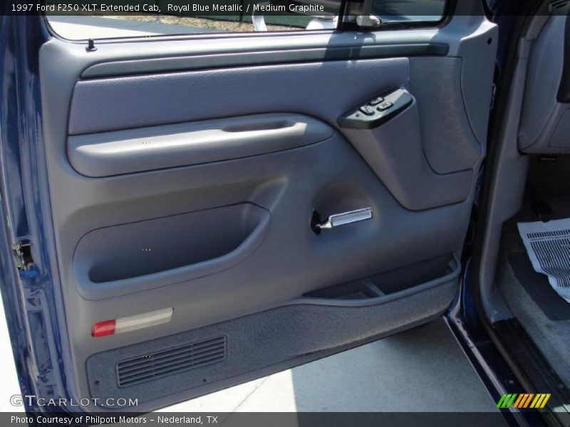 Door Panel of 1997 F250 XLT Extended Cab