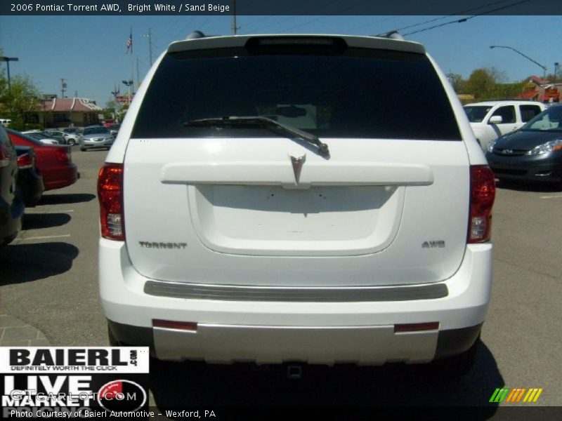 Bright White / Sand Beige 2006 Pontiac Torrent AWD